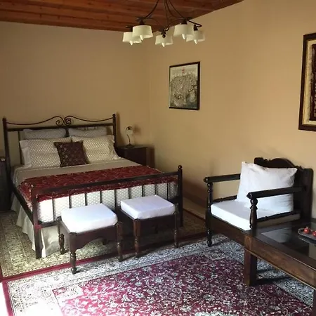 The Knight And The Pomegranate - Luxury Medieval Rhodes City