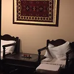 The Knight And The Pomegranate - Luxury Medieval Rhodes City