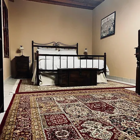 The Knight And The Pomegranate - Luxury Medieval
