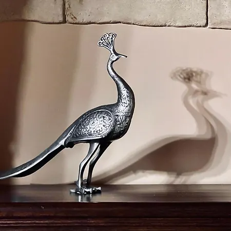 The Knight And The Pomegranate - Luxury Medieval Willa